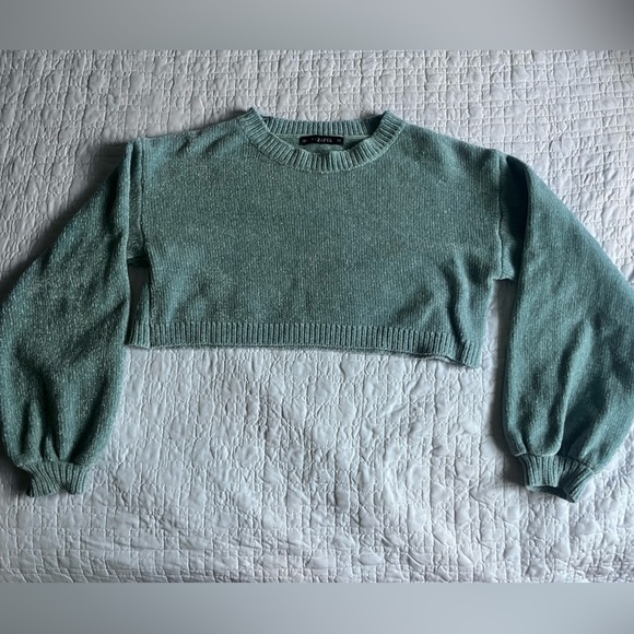 ZAFUL Velour teal crop sweater - Picture 1 of 3